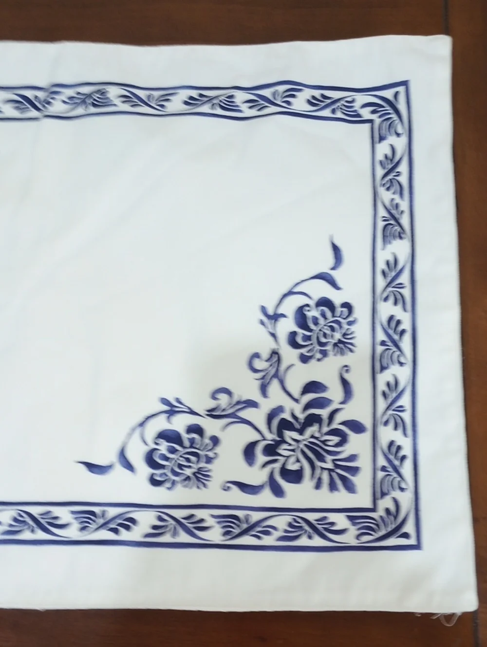 Williams Sonoma Blue & White French Provincial 100% Cotton Placemats - Set Of 4